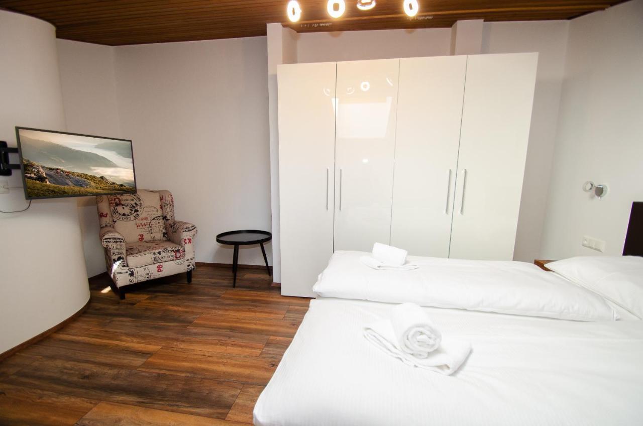 Penthouse Eightyone By All In One Apartments Kaprun Extérieur photo
