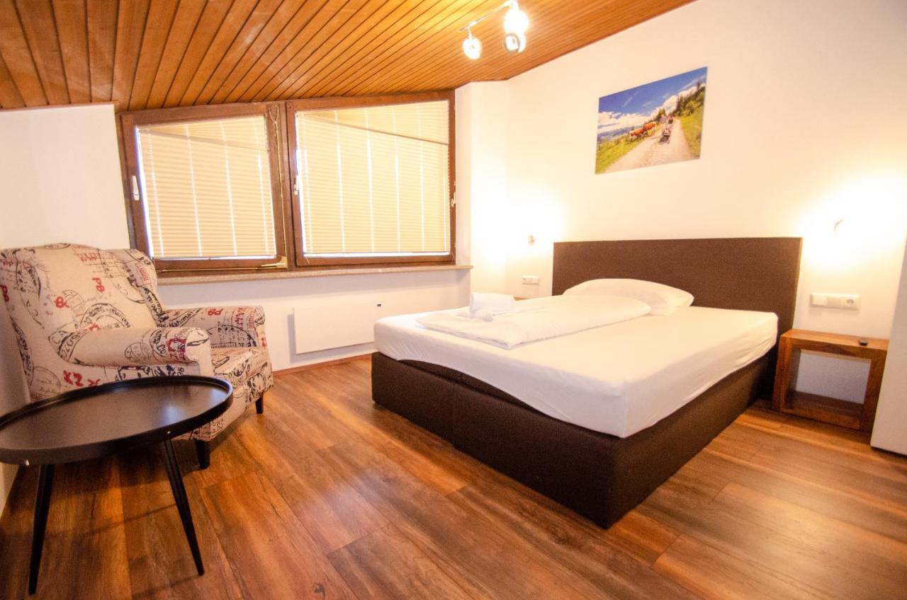Penthouse Eightyone By All In One Apartments Kaprun Extérieur photo